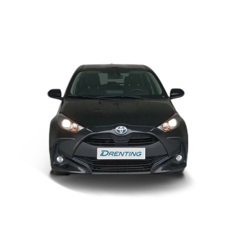 Renting Toyota Yaris Hybrid Style Negro