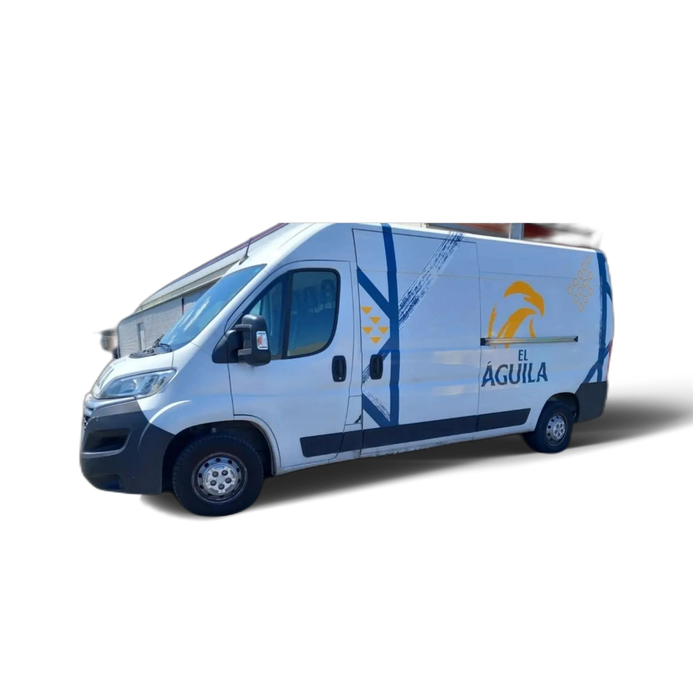 Renting Citroen Jumper Fg. 2.2BlueHDi 35 L2H2 S&amp;S 140 Blanco