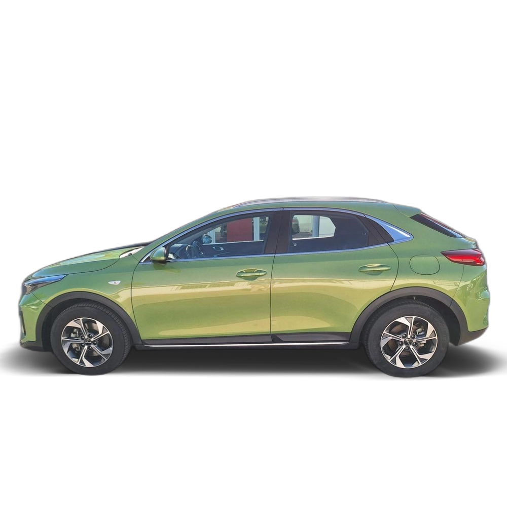 Renting KIA XCeed 1.0 T-GDi Drive 1