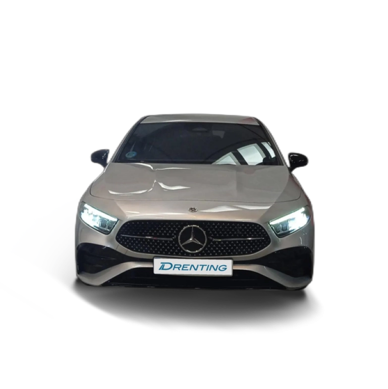 Renting Mercedes-Benz Clase A 200 AMG Line 3