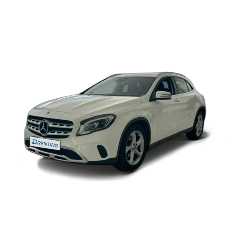 Renting Mercedes-Benz GLA 180 Blanco