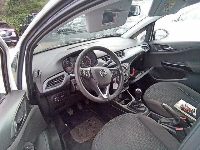 Renting OPEL Corsa 1.4 Color Edition 90