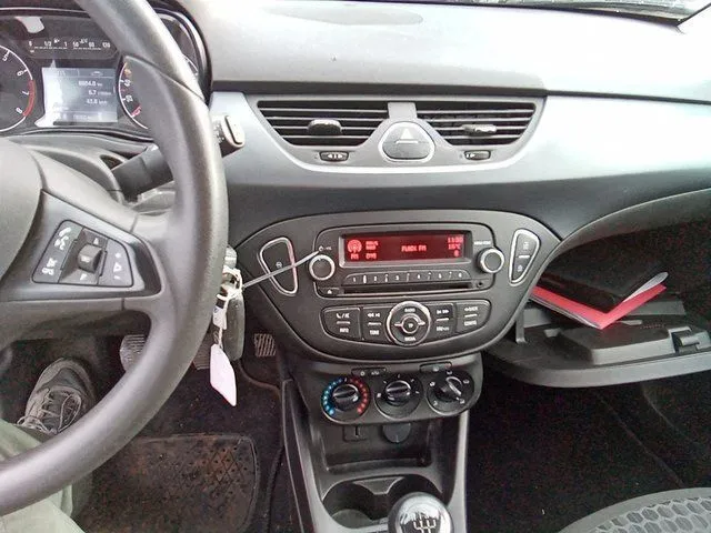 Renting OPEL Corsa 1.4 Color Edition 90