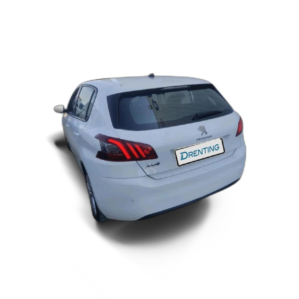Renting PEUGEOT 308 1.5BlueHDi S&amp;S Active Pack 100 1