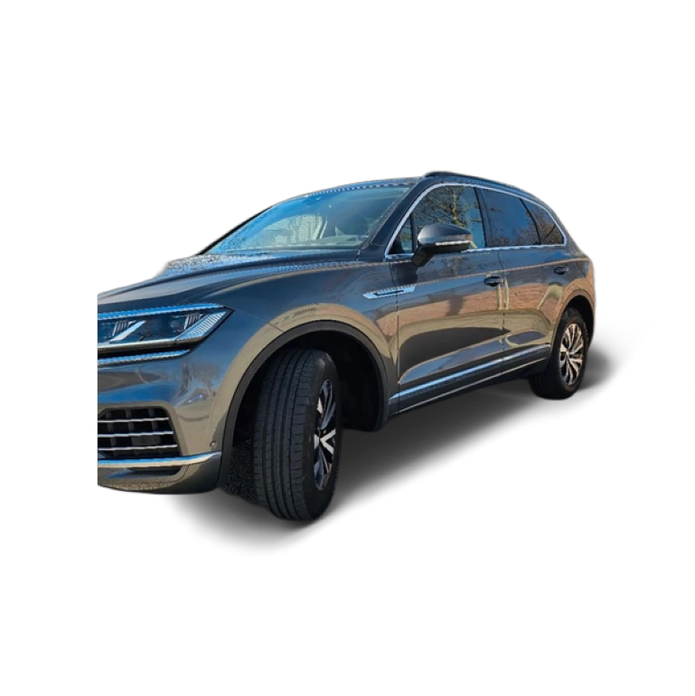 Renting Volkswagen Touareg Premium 3.0 TDI 210kW 286CV Tip 4Mot