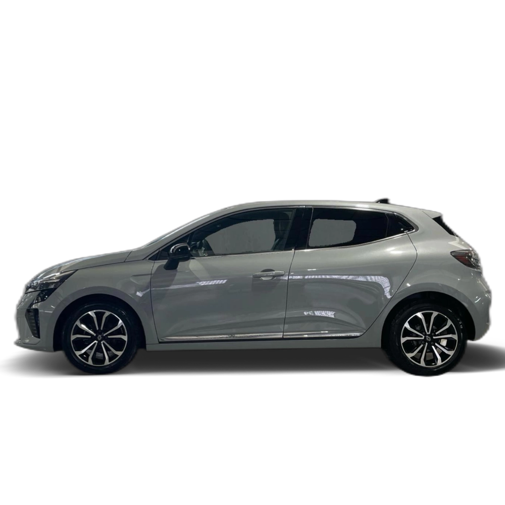 Renting Renault Clio Techno TCe 66 kW (90 CV) 4