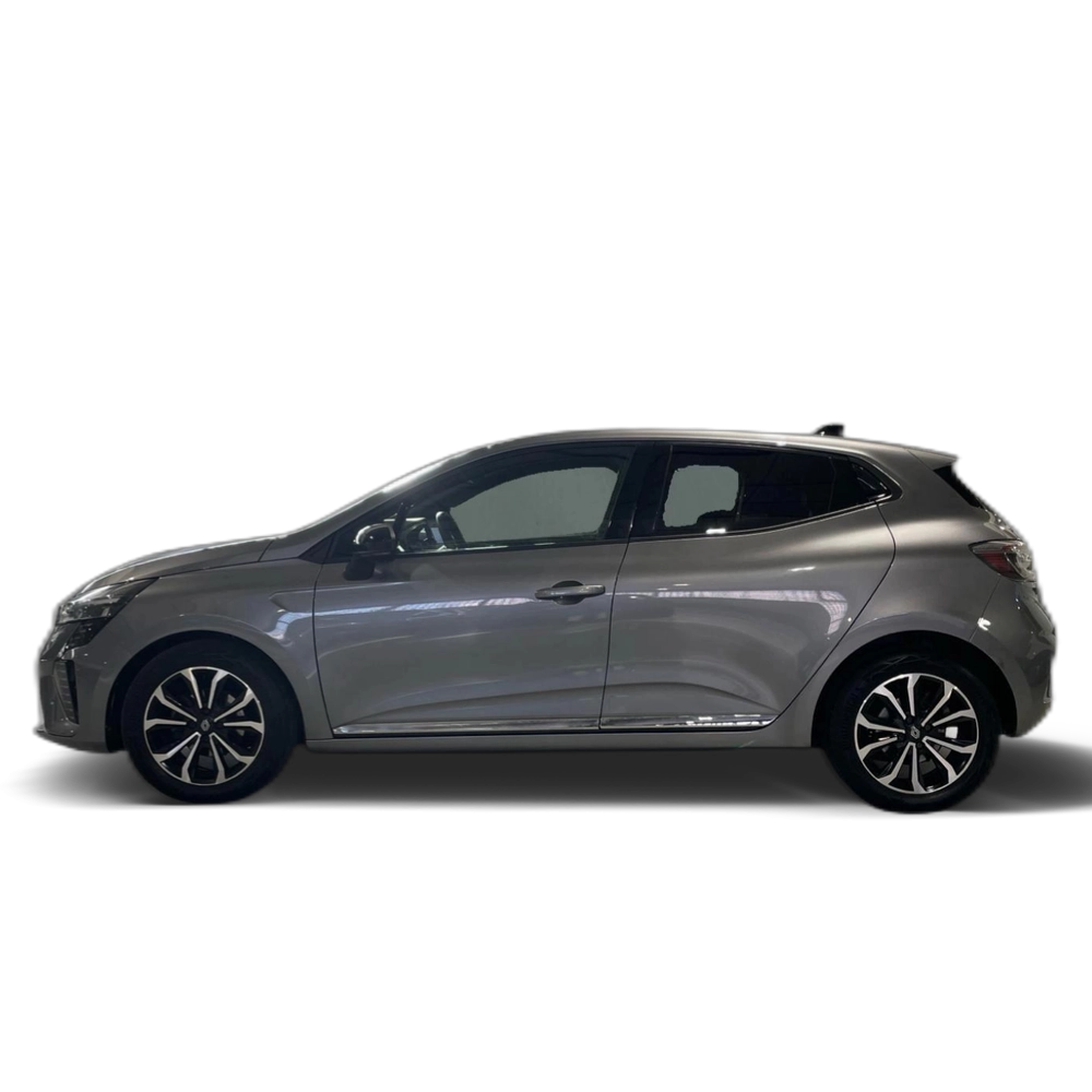Renting Renault Clio Techno TCe 66 kW (90 CV) 5