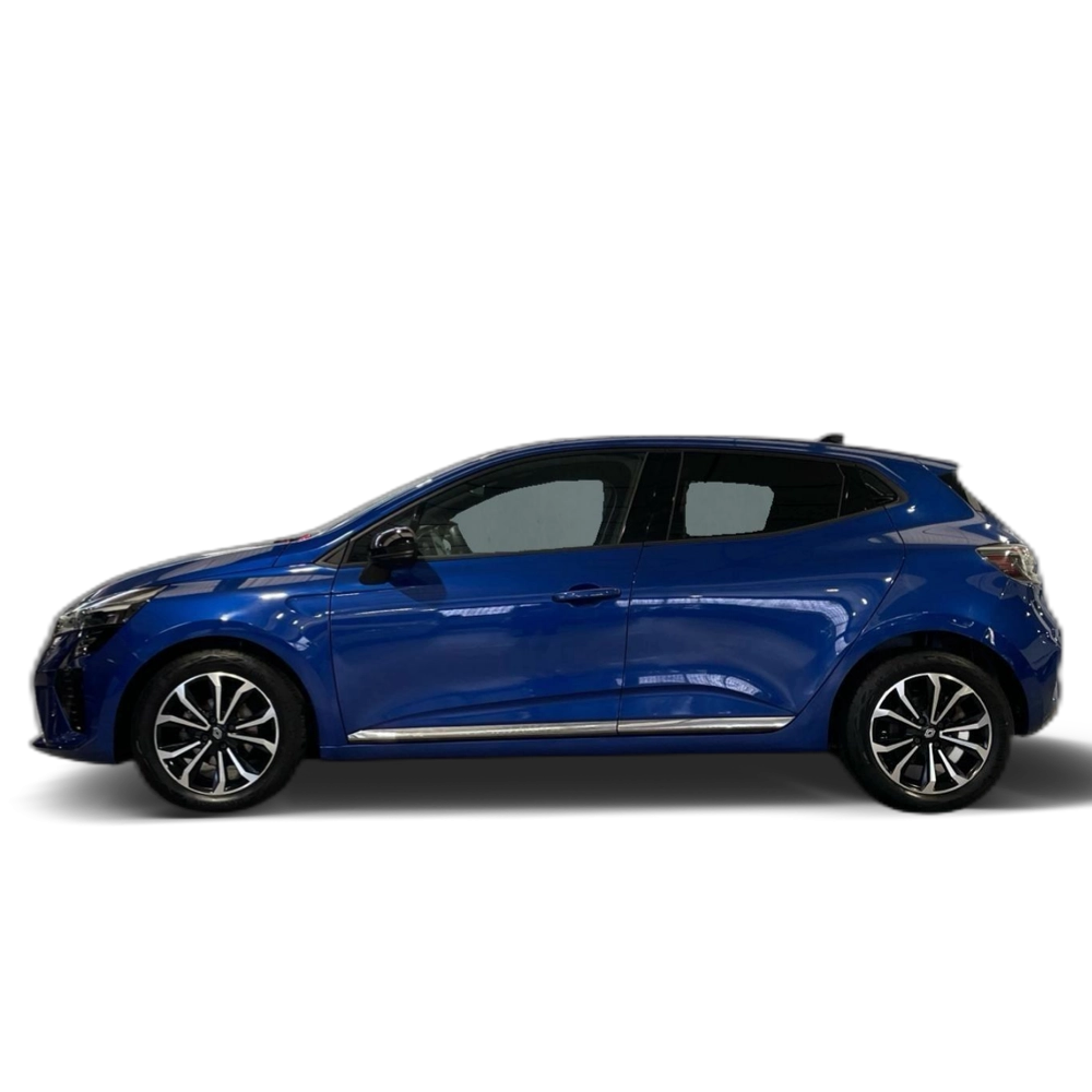 Renting Renault Clio Techno TCe 66 kW (90 CV) 1