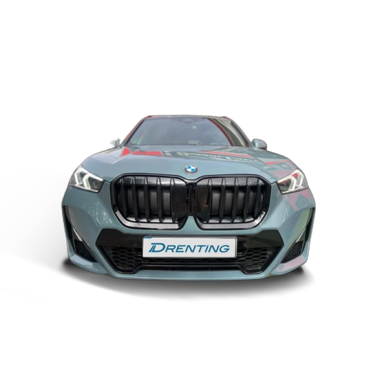 Renting BMW X1 sDrive 18iA Verde