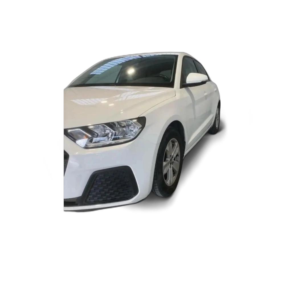 Renting Audi A1 Sportback 30 TFSI Blanco
