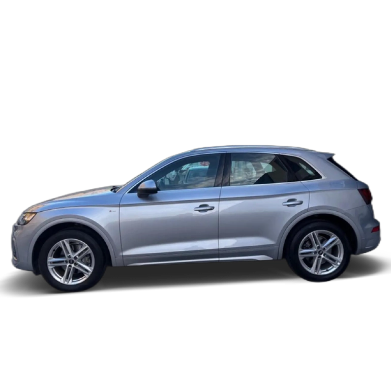 Renting Audi Q5 Sportback 35 TDI S tronic Plateado