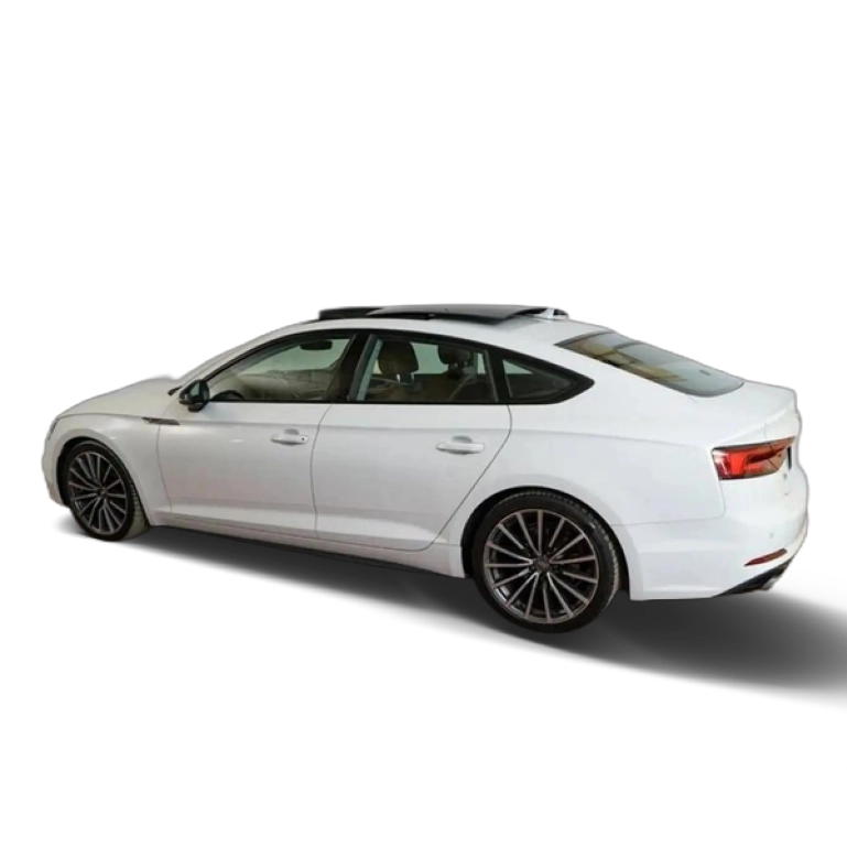 Renting Audi A5 Sportback 40 TFSI Sport S tronic 140kW Blanco