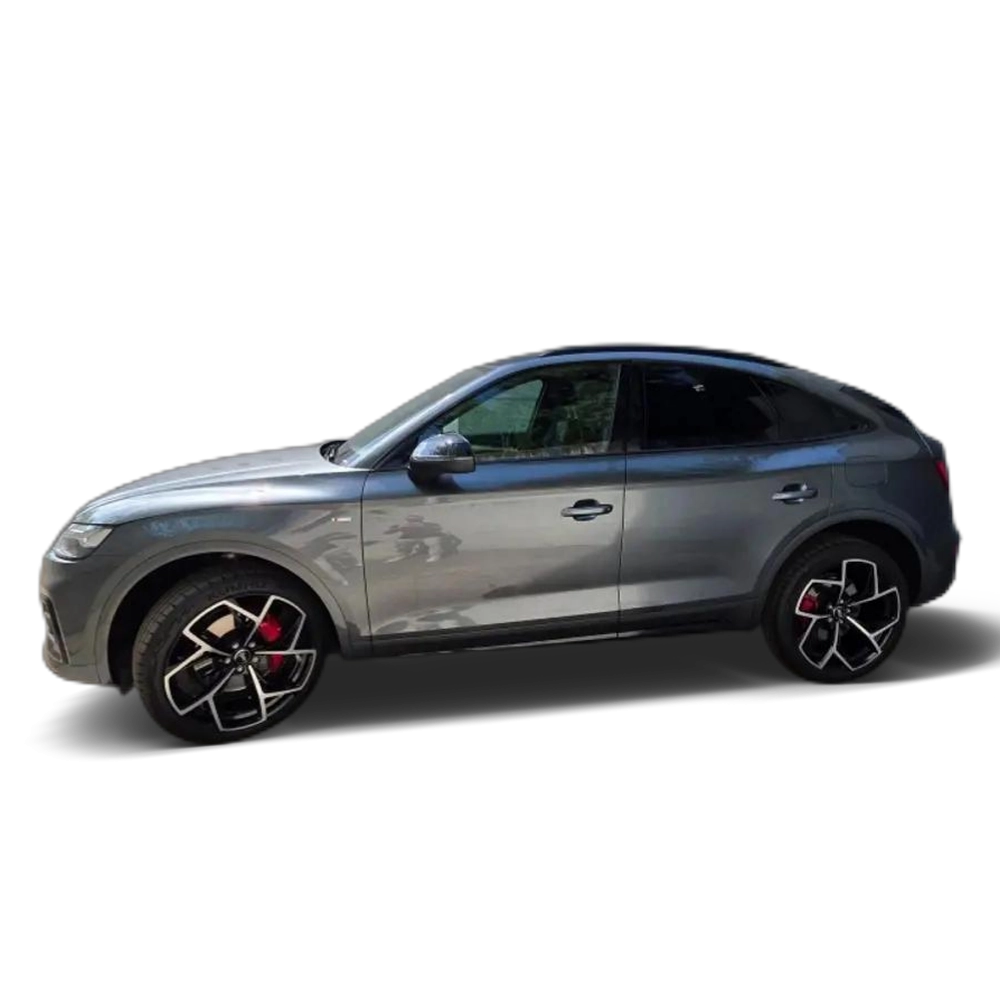 Renting Audi Q5 Sportback 55 TFSIe Black line quattro-ultra S tron Gris