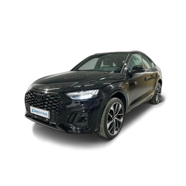 Renting Audi Q5 Sportback Black line 40TDI 204cv Ultra quattro Str Negro