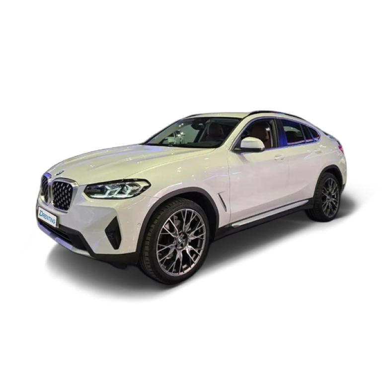 Renting BMW X4 xDrive 20dA xLine Blanco