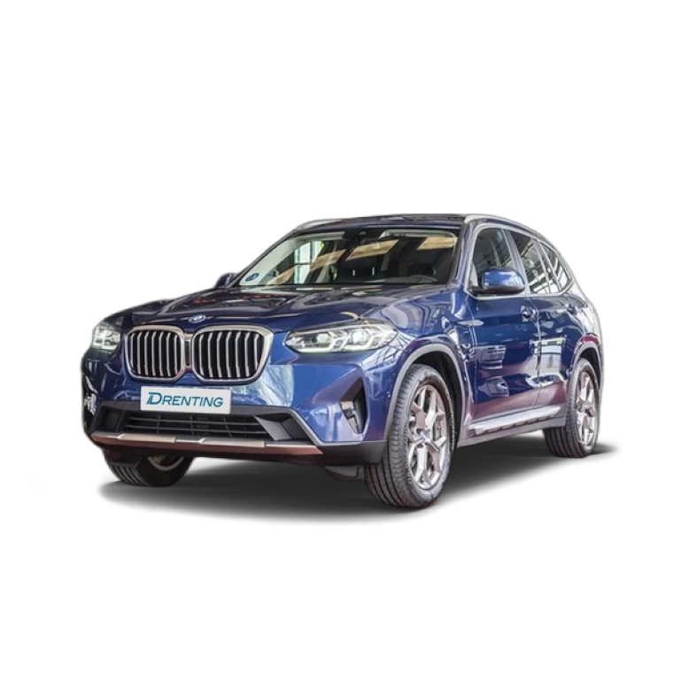 Renting BMW X3 xDrive 30e xLine Azul 2
