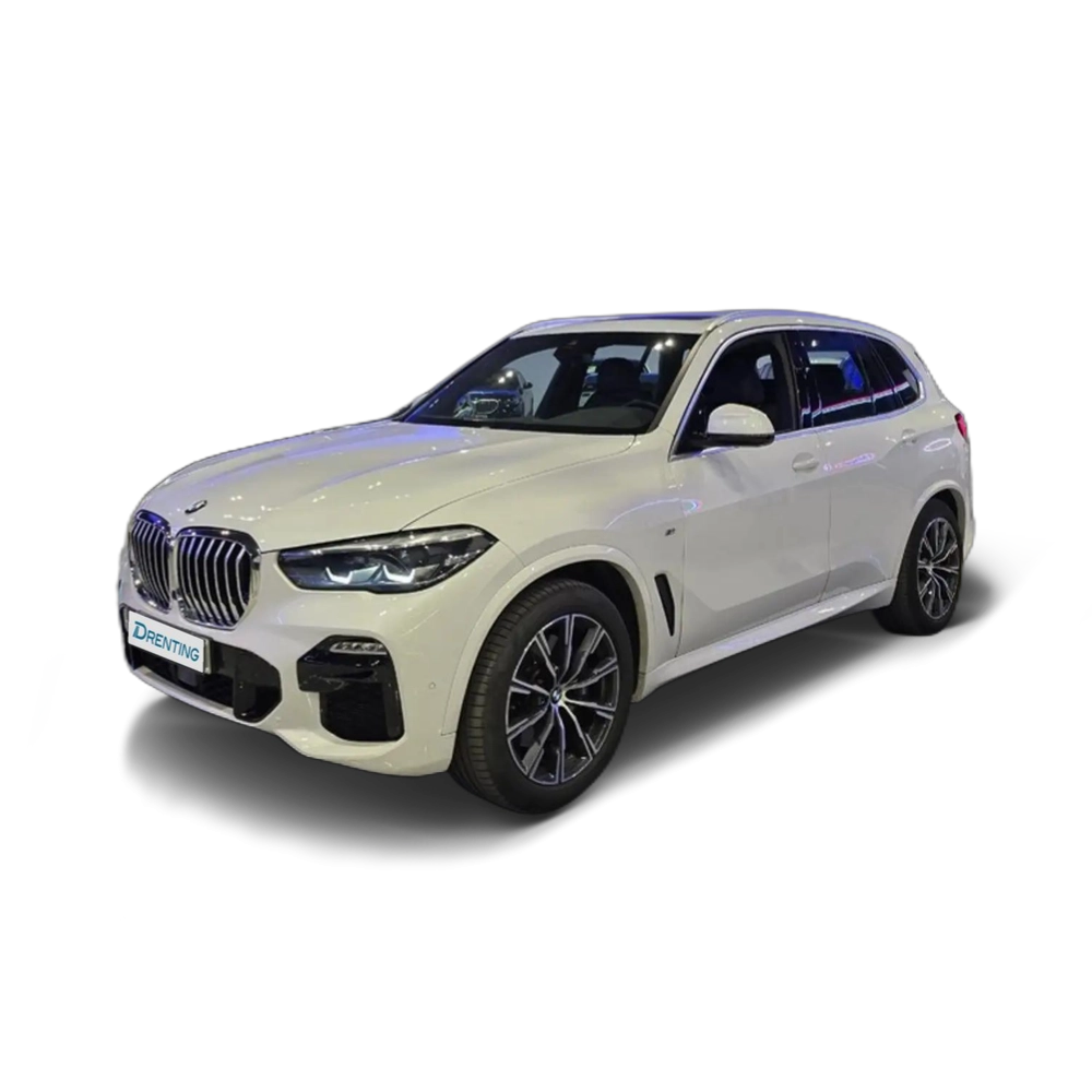 Renting BMW X5 xDrive 40iA Blanco