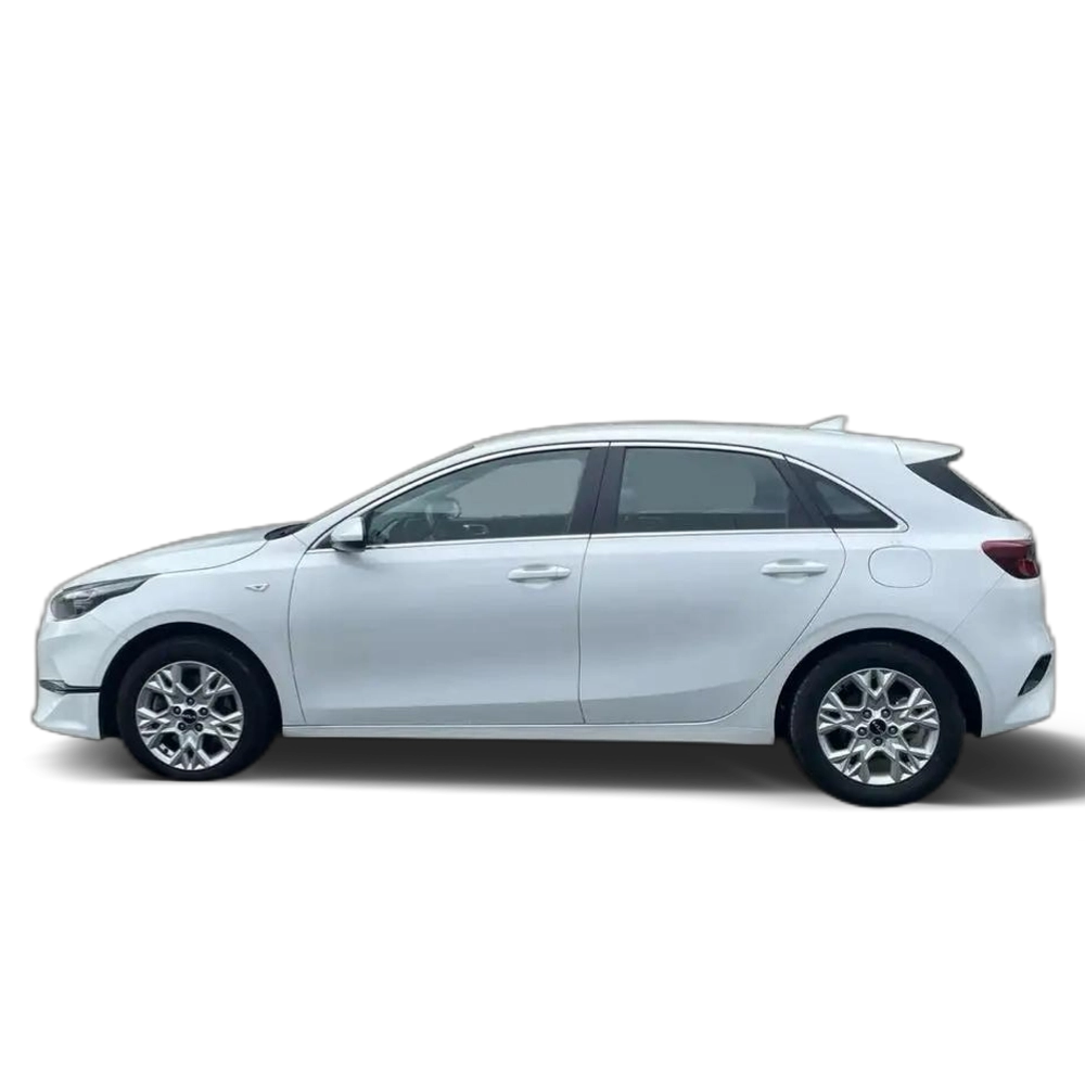 Renting Kia Ceed / cee&#8217;d 1.0 T-GDI Drive Blanco