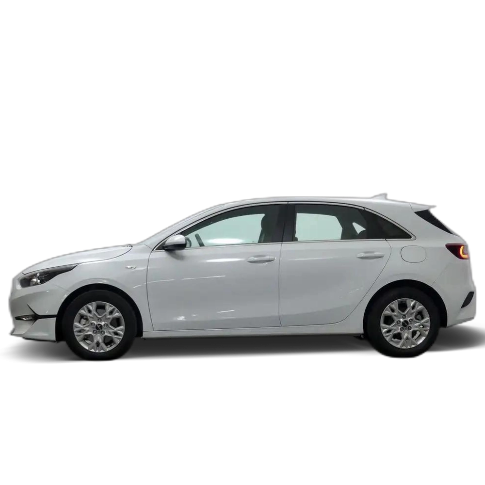 Renting Kia Ceed / cee&#8217;d 1.0 T-GDI Drive Blanco 6