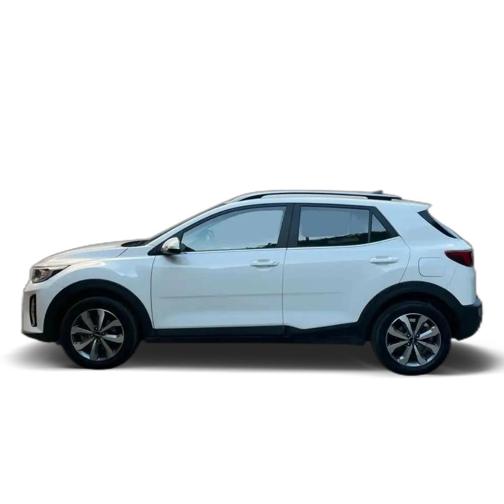 Renting Kia Stonic 1.0 T-GDi MHEV Drive 100 Blanco 3