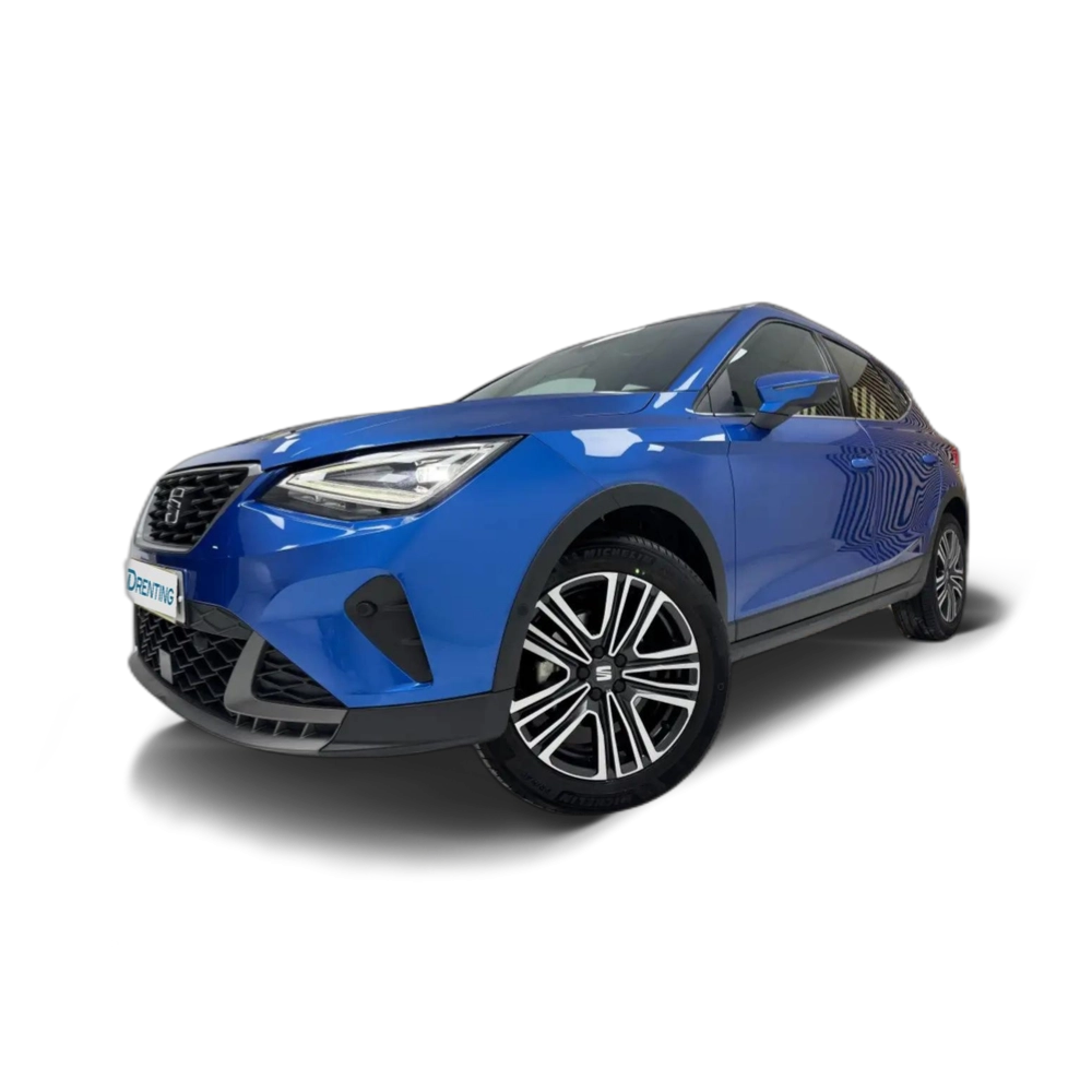 Renting SEAT Arona 1.0 TSI S&amp;S FR XM 110 Azul 2