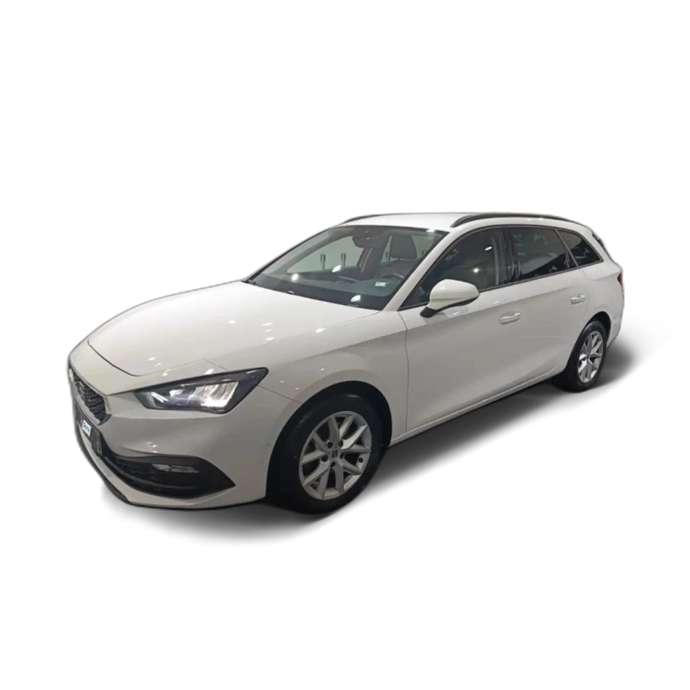 Renting SEAT Leon 1.0 TSI S&amp;S Style 110 Blanco 1