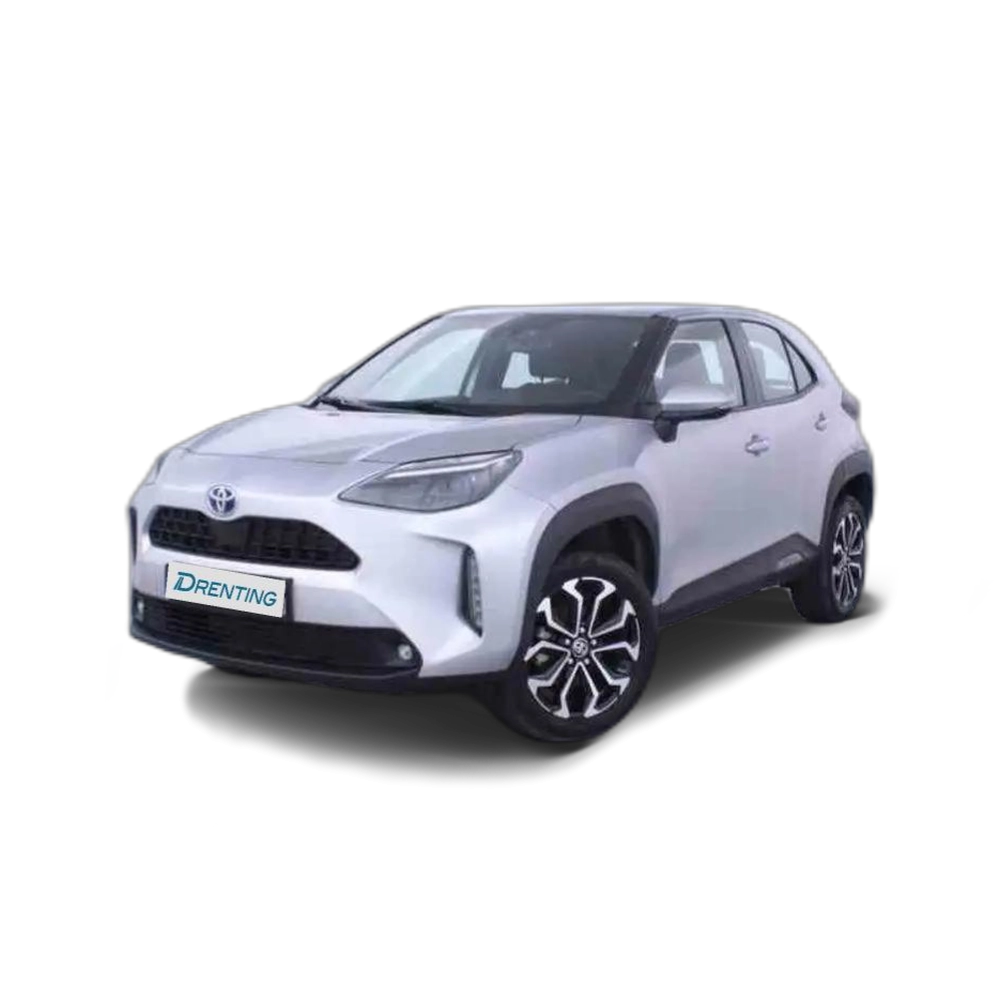 Renting Toyota Yaris Cross 1.5 120H Active Tech Gris 1