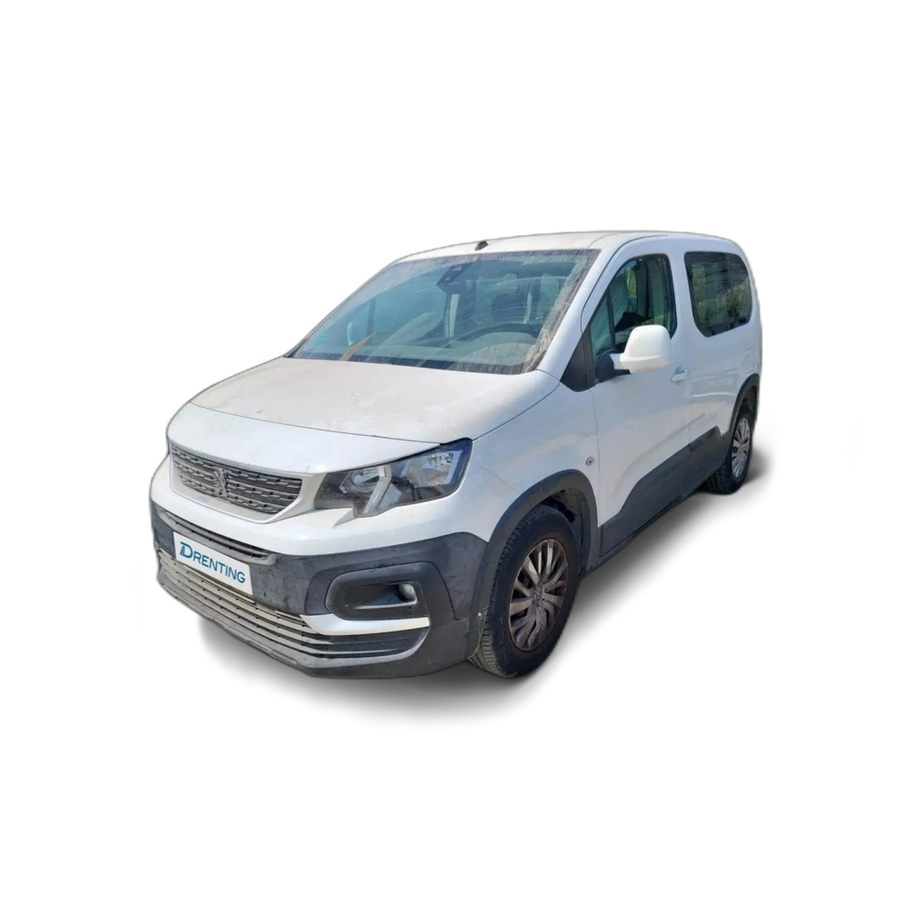 Renting Peugeot Rifter 1.5BlueHDi S&amp;S Standard Active 100 Blanco