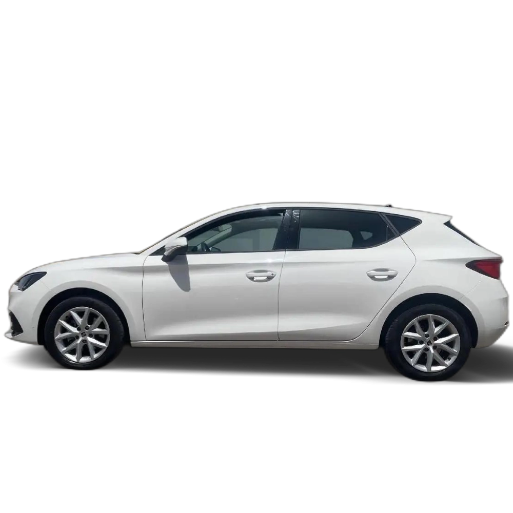 Renting SEAT Leon 2.0 TDI 85kW S&amp;S Style (115CV) Blanco
