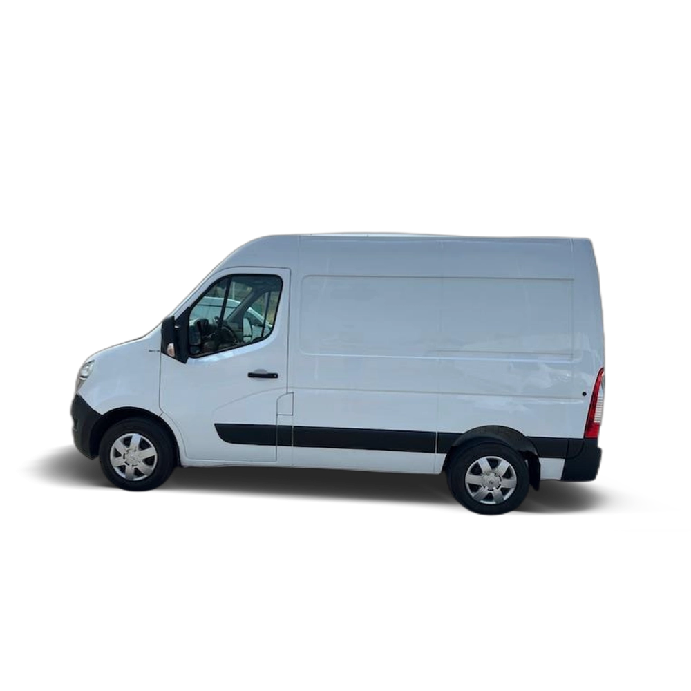 Renting NISSAN INTERSTAR 2.3 DCI 3.5T L1 H2 135 COMFORT FURGON