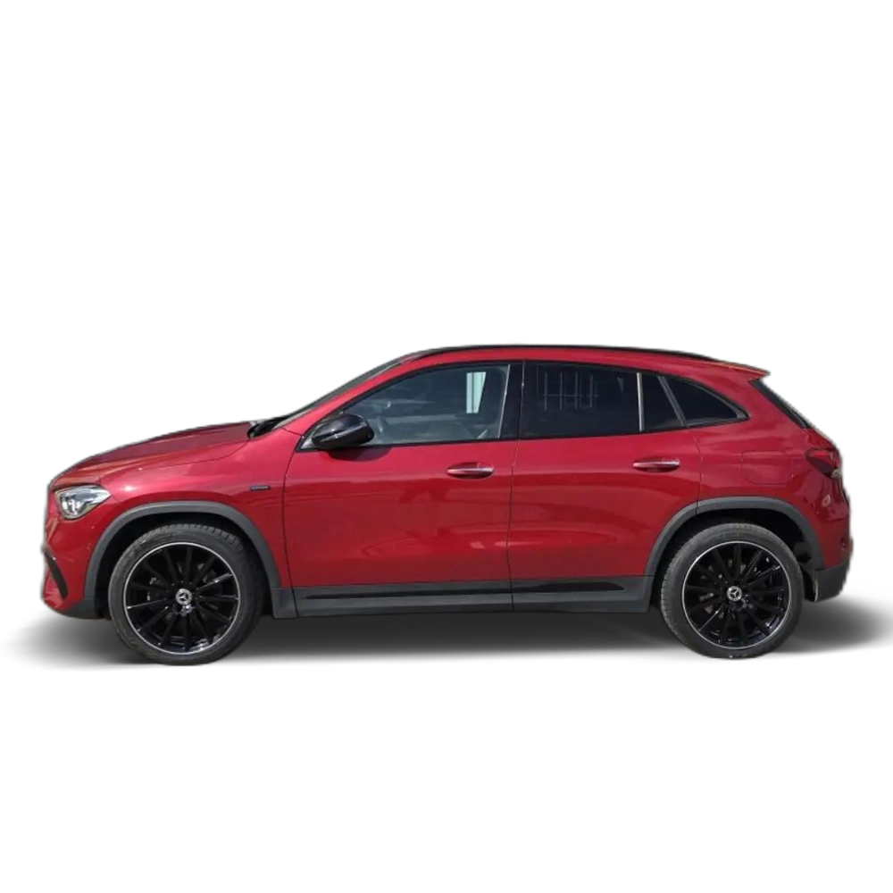 Renting Mercedes-Benz GLA 250 250e Rojo 4