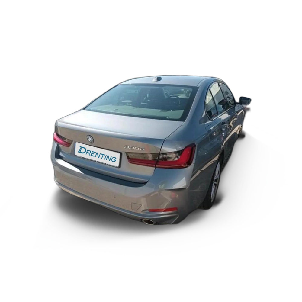 Renting BMW 330 330e Gris