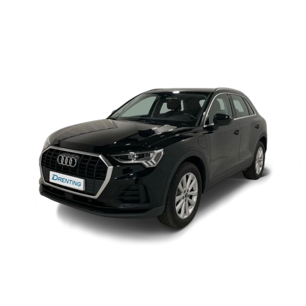 Renting Audi Q3 45 TFSIe Advanced S-tronic Negro