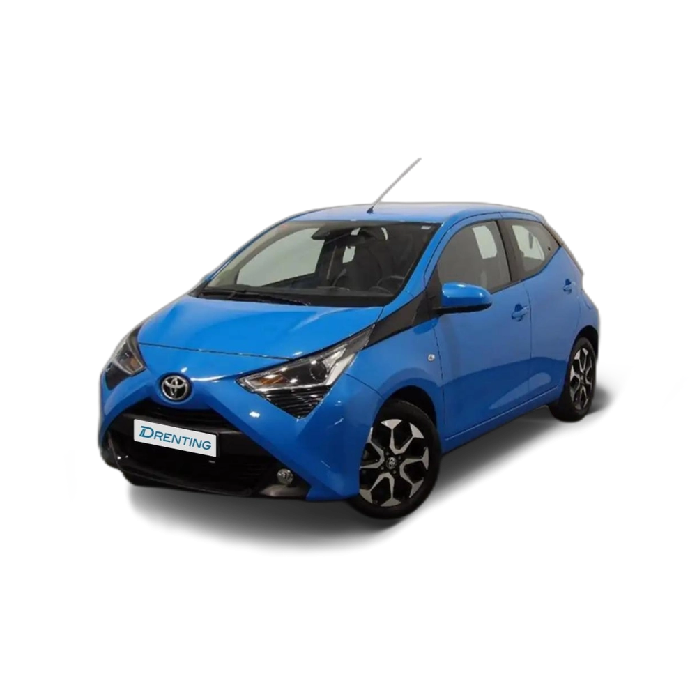 Renting Toyota Aygo 70 x-play 1