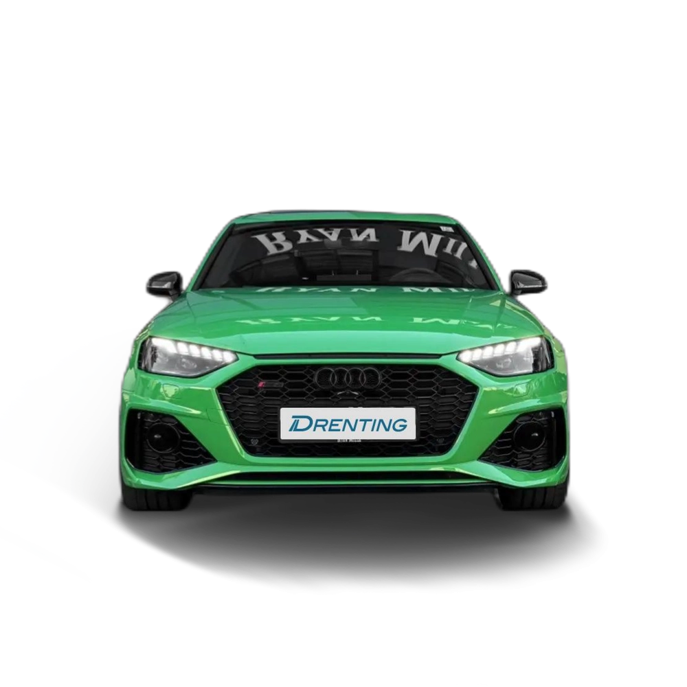 Renting Audi RS4 Avant TFSI Competition plus quattro tiptronic Verde