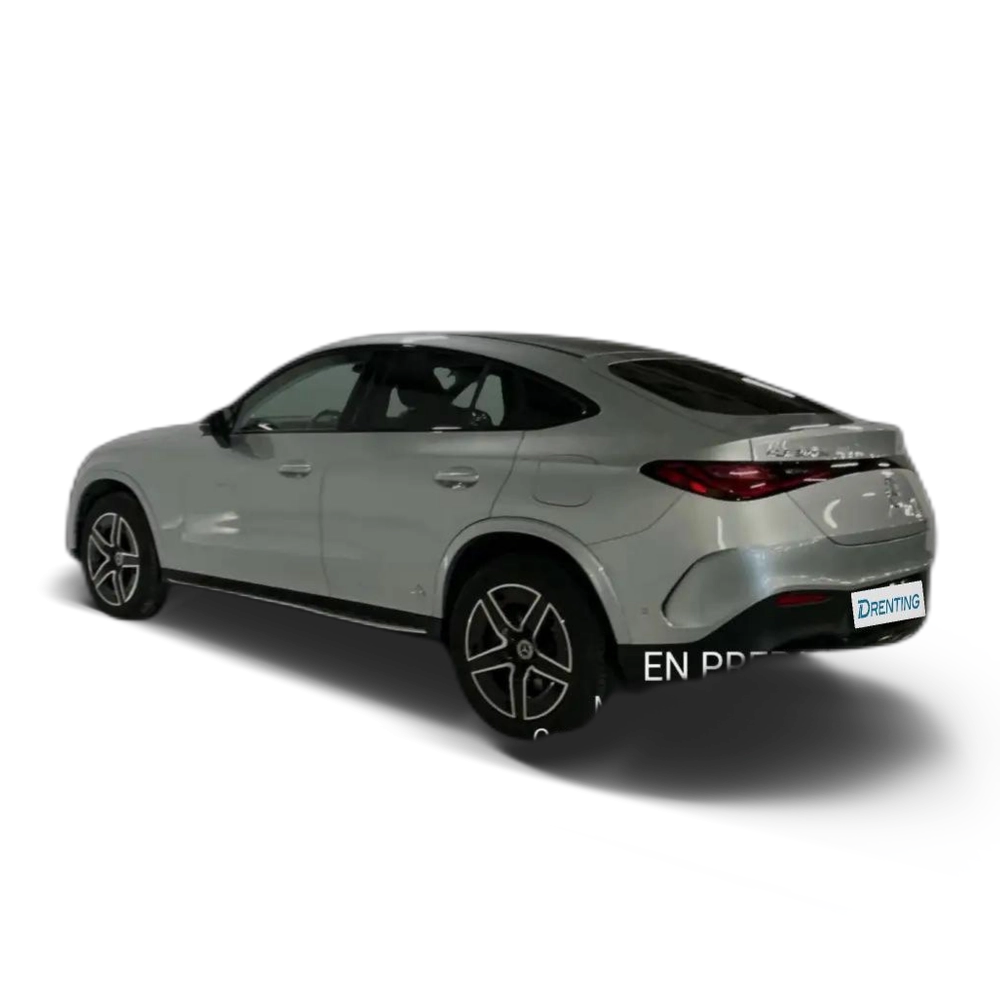 Renting Mercedes-Benz GLC 300 Coupé de 4MATIC Plateado