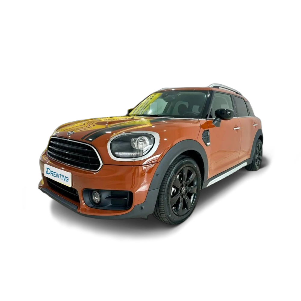 Renting MINI One Countryman D AUT. Marrón