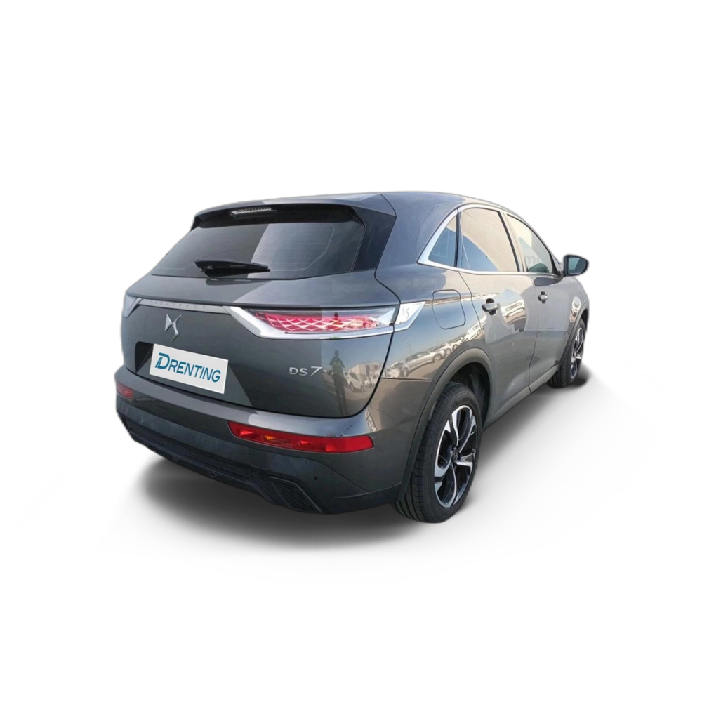 Renting DS DS3 Crossback DS 3 Crossback BlueHDi Be Chic 130 Aut.