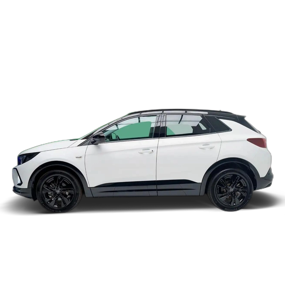 Renting Opel Grandland GS 1.2 MHEV TURBO 136 CV DCT 5P Blanco