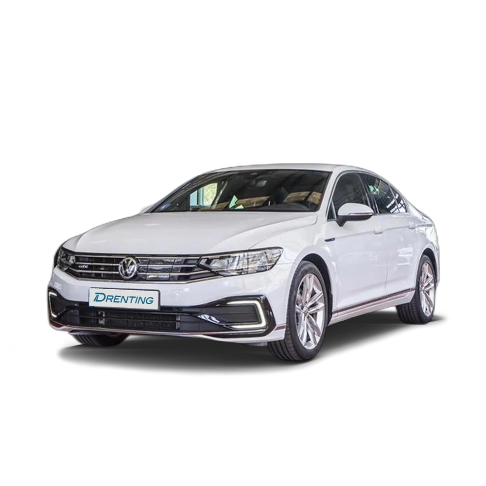 Renting Volkswagen Passat GTE 1.4 TSI e-Power Blanco