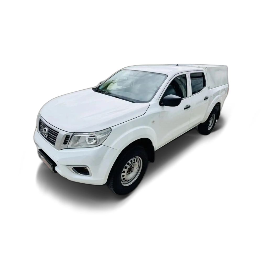 Renting Nissan Navara 2.3dCi DCb. N-Connecta Blanco