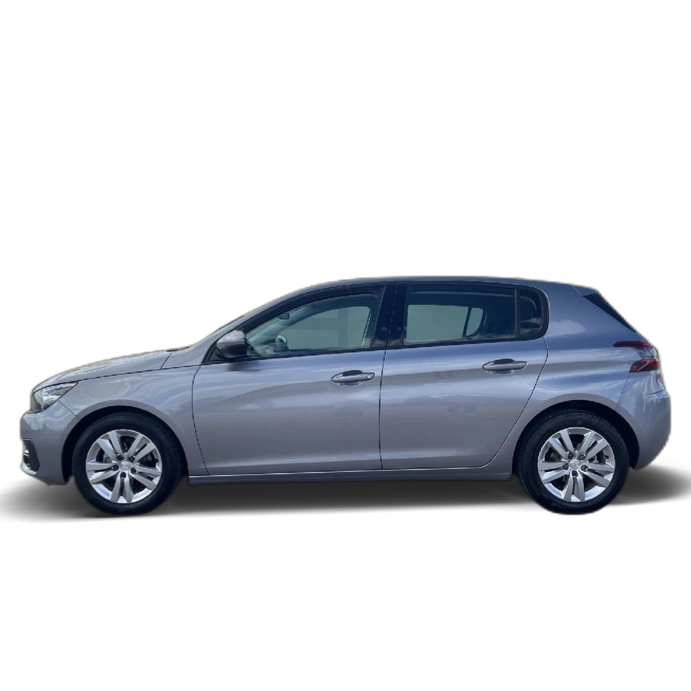 Renting PEUGEOT 308 1.5BlueHDi S&amp;S Active Pack 100