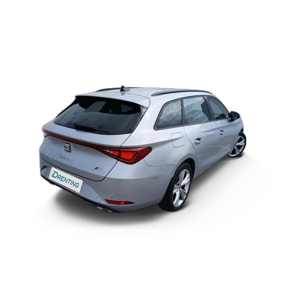 Renting SEAT Leon ST 1.5 eTSI S&amp;S FR DSG-7 150 Plateado