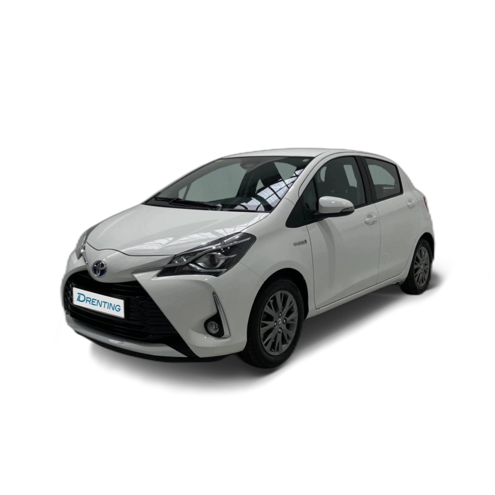Renting Toyota Yaris 1.5 100H Active 74 kW (100 CV) 3