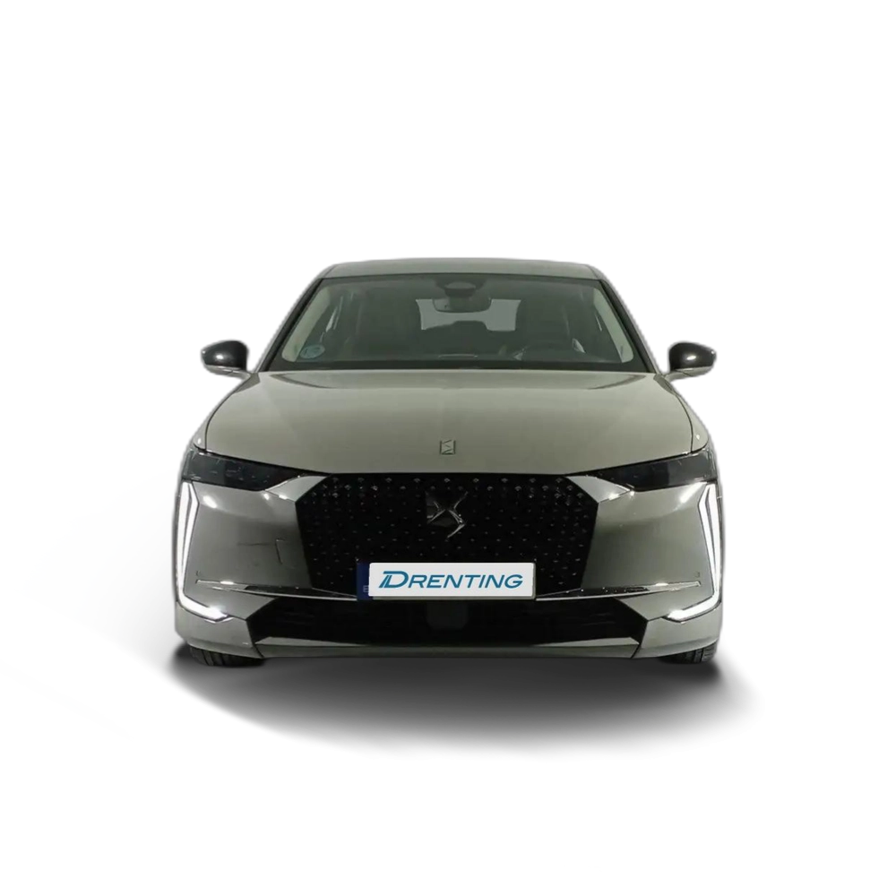 Renting DS Automobiles DS 4 Trocadero Verde 1