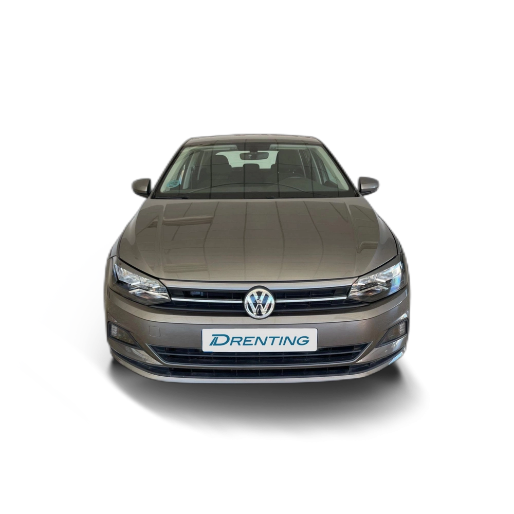 Renting VOLKSWAGEN Polo 1.0 TSI Advance 70kW 1