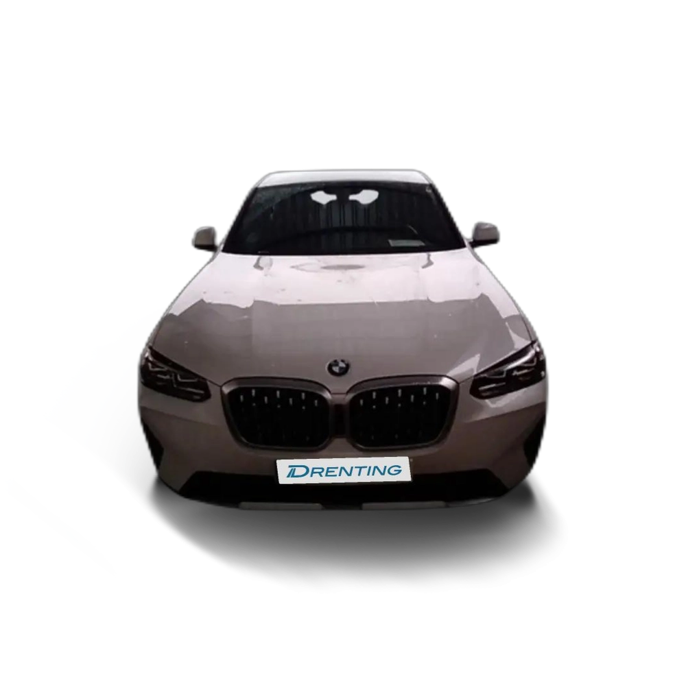 Renting BMW X4 xDrive 20dA xLine Blanco 2 1