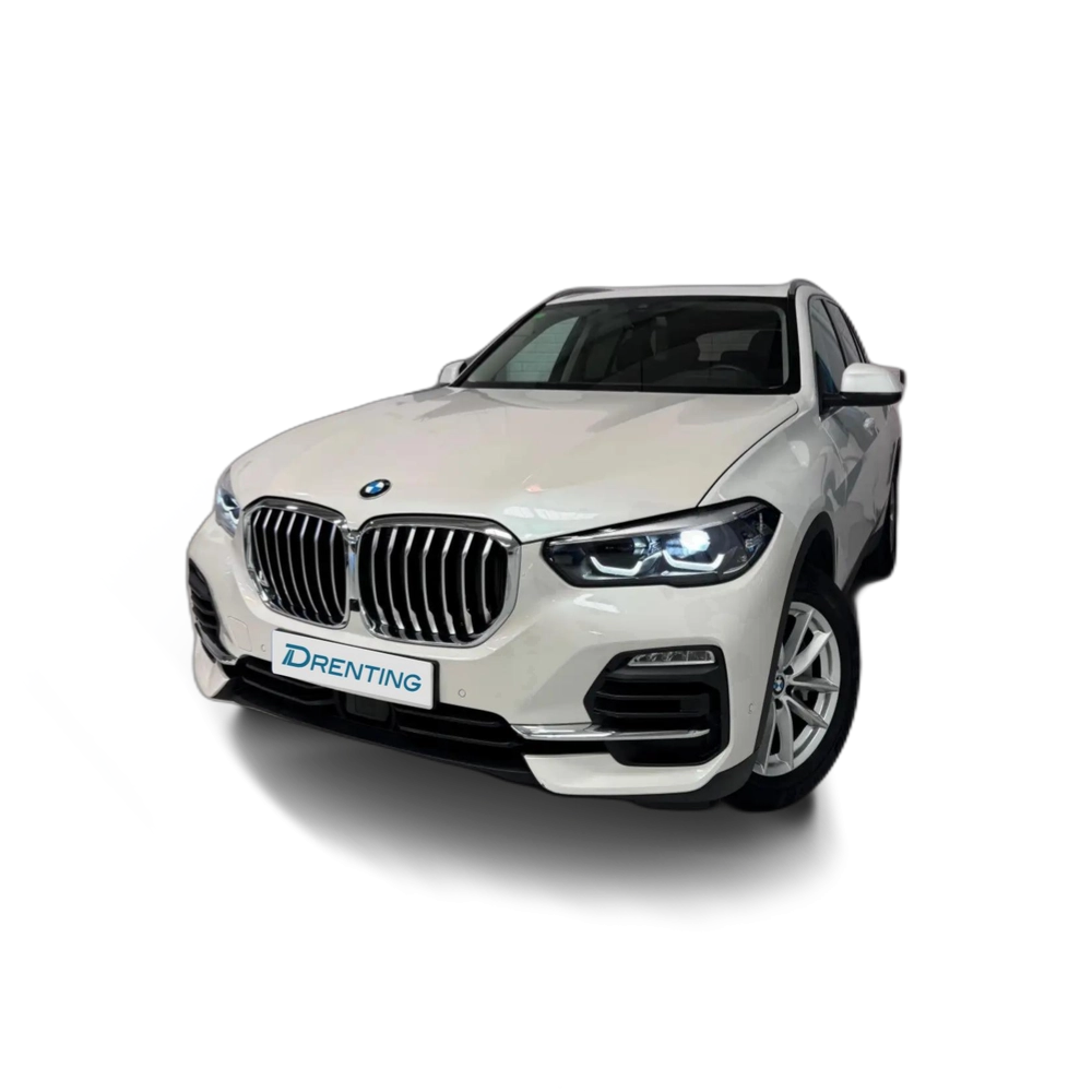 Renting BMW X5 xDrive 30dA Blanco 1
