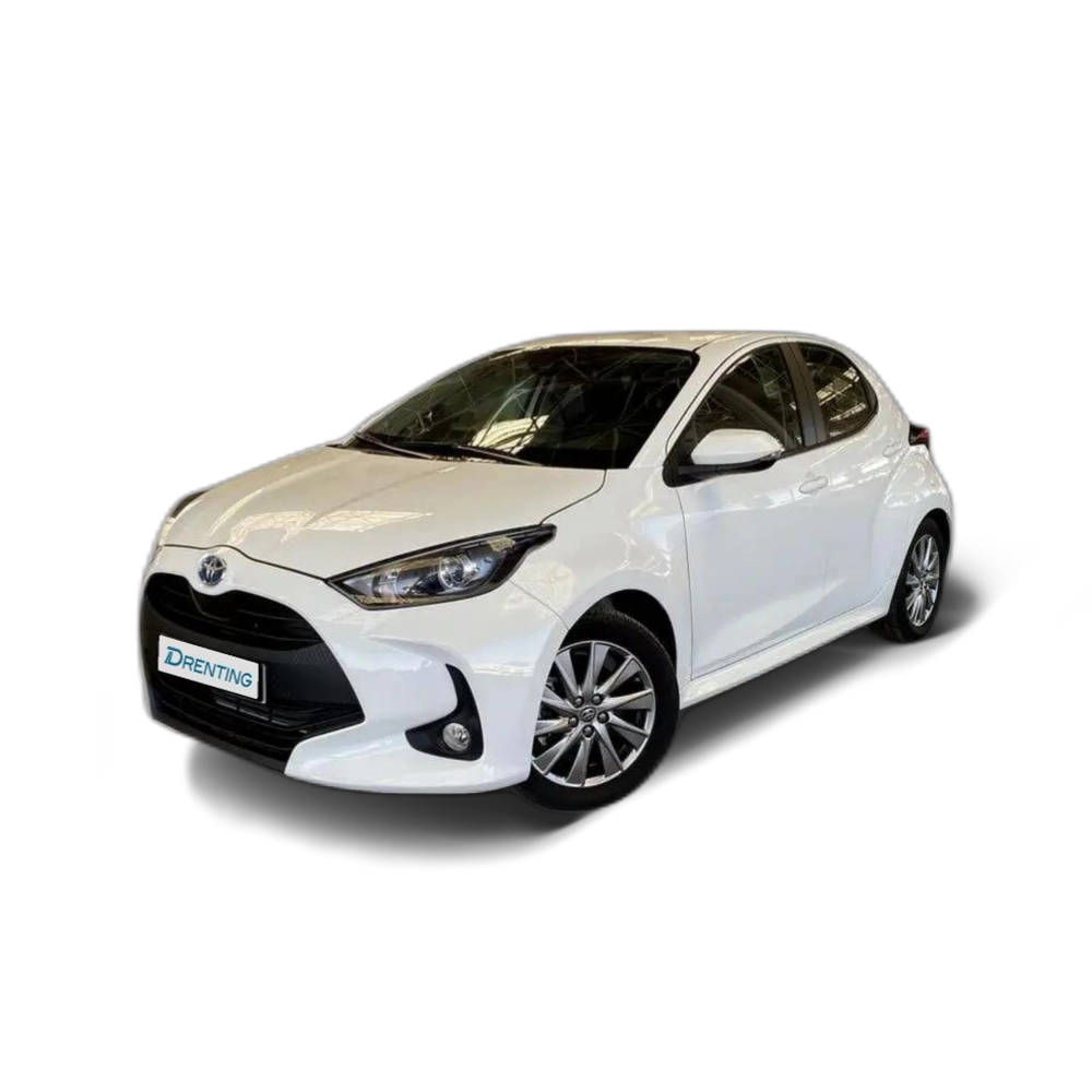 Renting Toyota Yaris 1.5 120H Active Tech Blanco 3 1