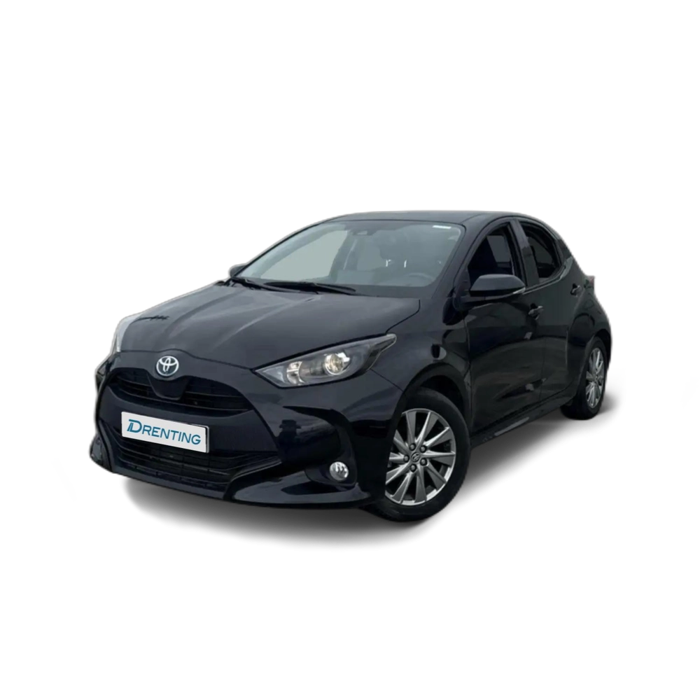 Renting Toyota Yaris 120H 1.5 Active Tech Negro 1